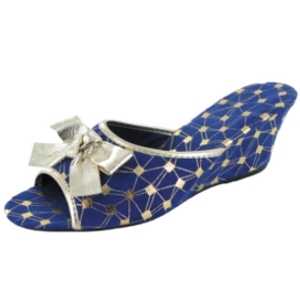 Домашние тапочки на каблучке