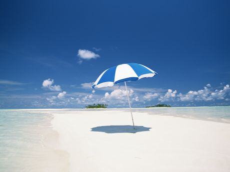 Как правильно выбрать пляжный зонт