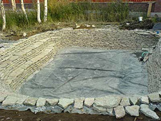 Делаем декоративный пруд