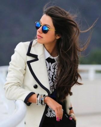 Как сочетаются солнцезащитные очки и легкие украшения