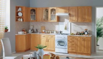 Кухонная мебель из ели