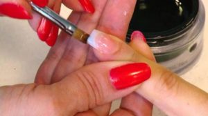 Какой гель для наращивания ногтей лучше?