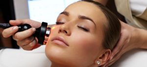 Преимущества RF-терапии лица и тела