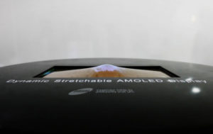 Samsung показала растягивающийся OLED-дисплей