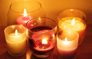 Самый необычный массаж: помогут ароматизированные свечи!