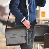 Выбираем модную мужскую сумку