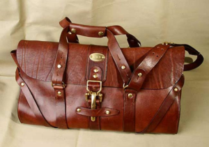 Как выбрать качественную кожгалантерею в интернет магазине