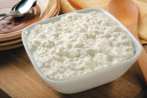 Употребление творога полезно для организма