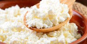 Обезжиренный творог. Когда его едят?