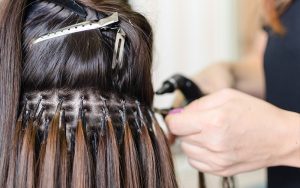 Почему наращивание волос пользуется популярностью?