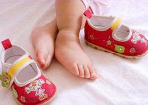 Выбираем ортопедическую обувь для малышей