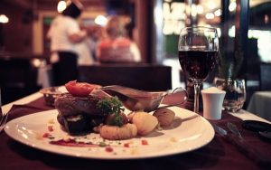 Где поужинать в центре Твери?