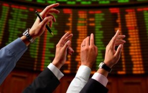 Успешное инвестирование: что учесть при выборе брокера