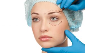 Красота: как подчеркивать её при помощи косметологии