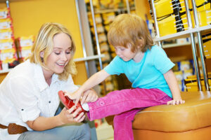 Как узнать размер детской обуви?