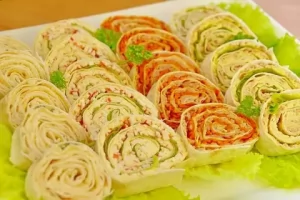 Удивляем гостей: закуски с лавашом