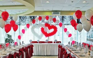 Оформление свадебного торжества воздушными шарами: красиво и просто