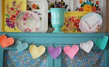 Сердечки, связанные крючком (18 фото)