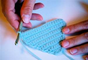 Сердечки, связанные крючком (18 фото)