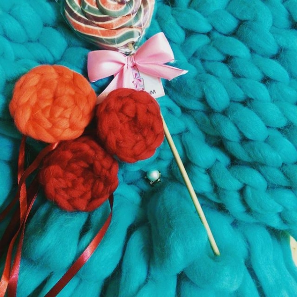 Согрей меня: 11 марок вязаных вещей из России, Грузии и с Украины (86 фото)