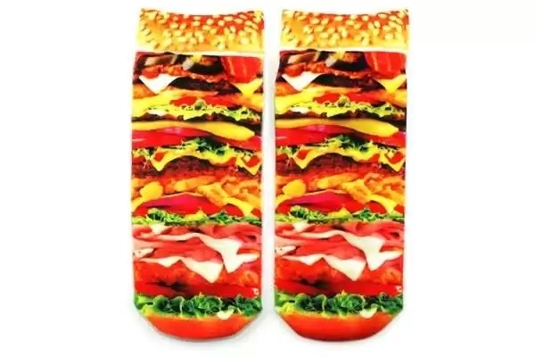 Топ-10 необычных носков для согрева ног и хорошего настроения (11 фото)