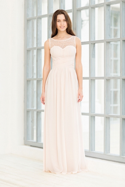 Lamoda представляет лукбук выпускных платьев