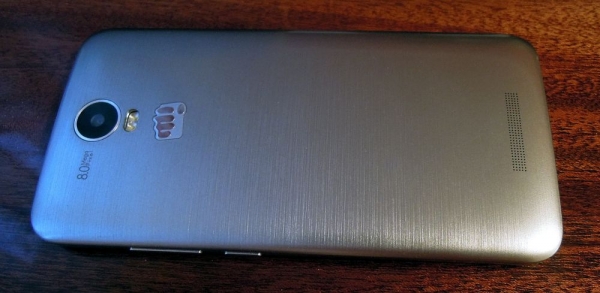 Micromax Canvas Power - мощный стильный и недорогой смартфон с IPS матрицей