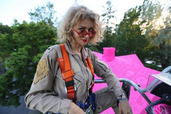 Розовый дом в финском городе Керава (8 фото)