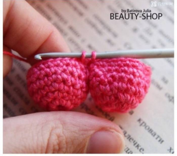 Сердечки, связанные крючком (18 фото)