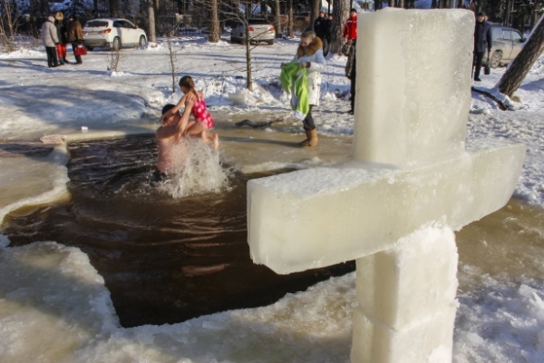 Крещение 2017: поздравление с Крещением Господним в стихах