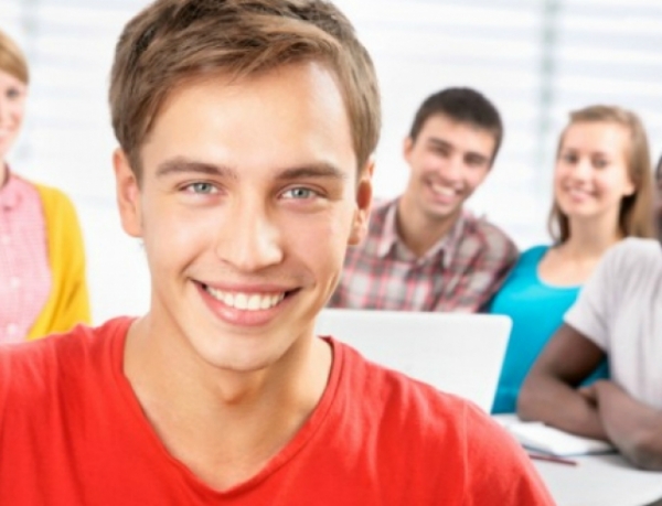 Самые лучшие смс-поздравления с Днем студента