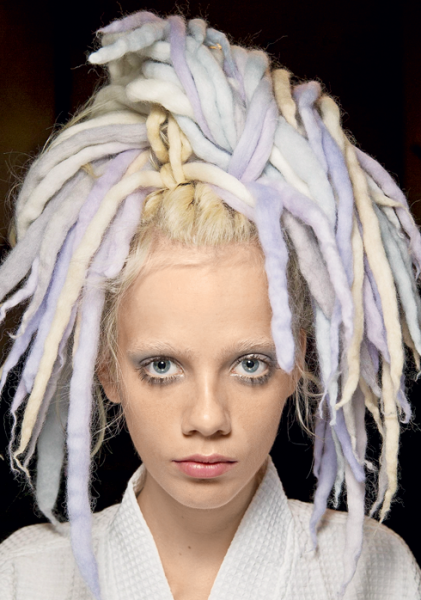 Весне дорогу: экспериментируем с прической