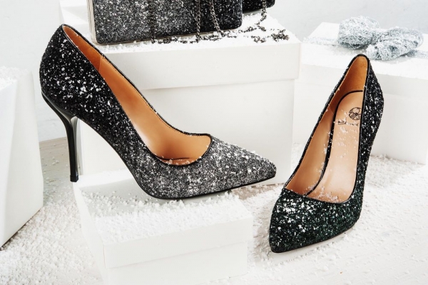 Новогодняя коллекция «Эконики» - ваш блистательный выход!