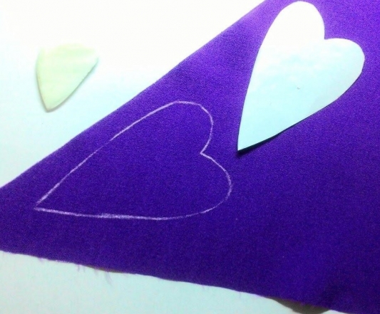 Как сделать новогодние украшения из старых вещей: пошаговая инструкция от мастера хенд-мейда