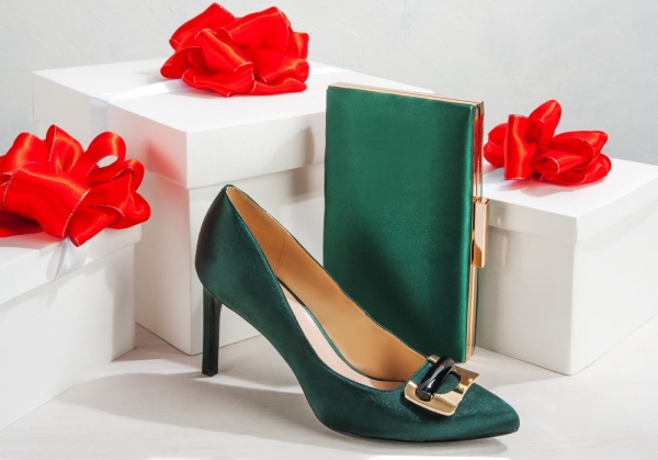 Новогодняя коллекция «Эконики» - ваш блистательный выход!