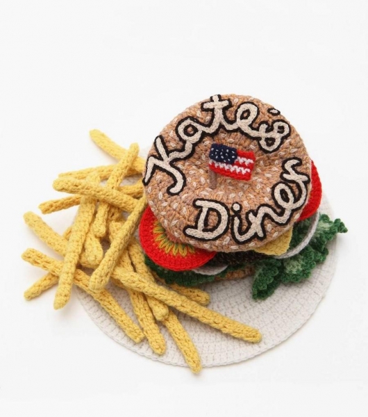 Аппетитные блюда связанные крючком (16 фото)