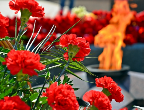 Праздник по слезами на глазах: красивые поздравления ветеранов с Днем Победы