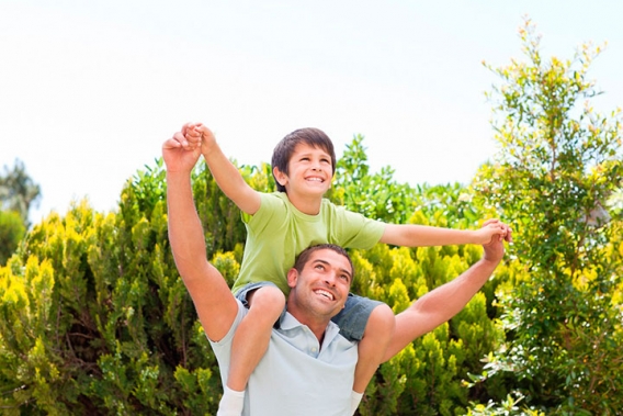 Поздравления с Днем папы: трогательные, в стихах и в прозе