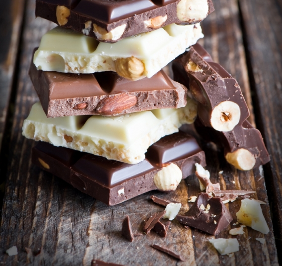 Всемирный день шоколада: поздравления в стихах и в прозе и красивые картинки к празднику