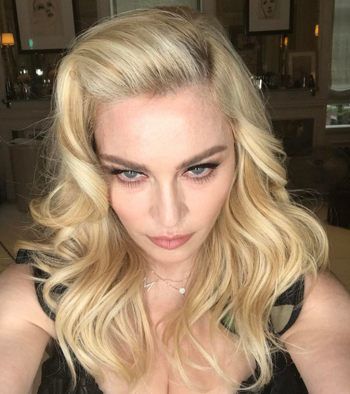 Рецепты Голливуда: как звезды ухаживают за волосами