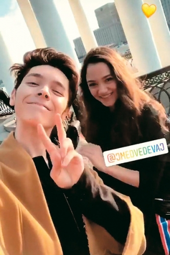 Евгения Медведева о связи с участником «Евровидения»: «Мы поддерживаем друг друга в трудные минуты»