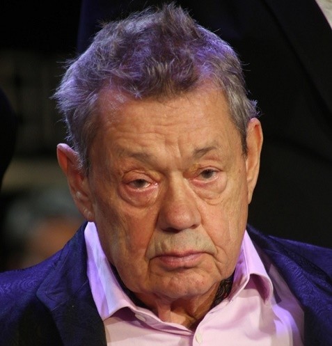 В Москве прощаются с Николаем Караченцовым: онлайн-репортаж