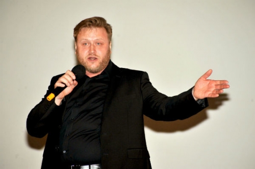 Оперный певец Сергей Балашов экстренно госпитализирован