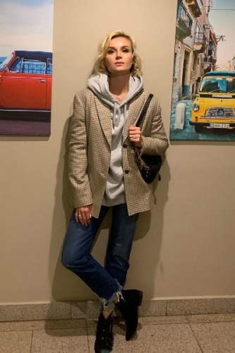 Полина Гагарина открыла магазин одежды