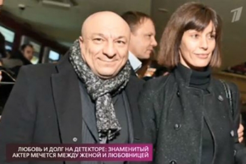 Михаил Богдасаров вновь изменяет жене