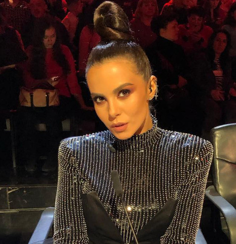 На концерте Насти Каменских распылили слезоточивый газ