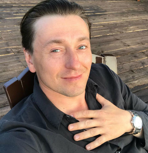 Жена Сергея Безрукова выписалась из роддома