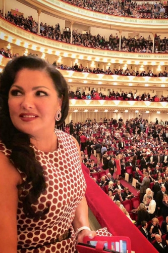 «Это мафия»: Анна Нетребко оправдалась за билеты по 88 тысяч рублей