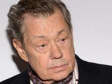 Внучка Караченцова показала свое последнее фото с ним