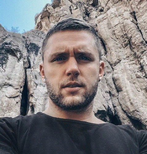 Влад Соколовский не может забыть о расставании с женой 